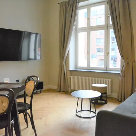 Dyrektora By Browar Hevelius Lägenhet